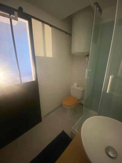 Appartement En Face De La Gare - Centre Ville ปัวติเยร์ ภายนอก รูปภาพ